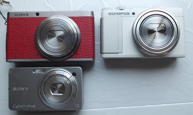 OLYMPUS XZ-10 - コンパクトデジタルカメラ